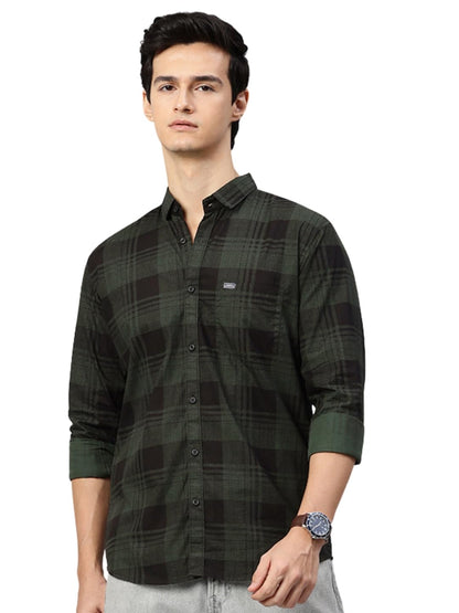 Man Stylish Slim Fit Cotton Spread Collar Checked Casual Shirt
