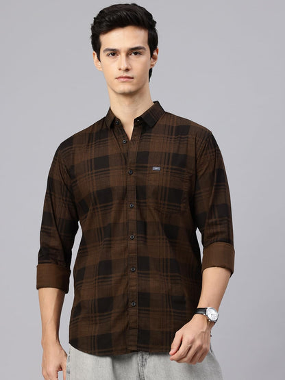 Man Stylish Slim Fit Cotton Spread Collar Checked Casual Shirt