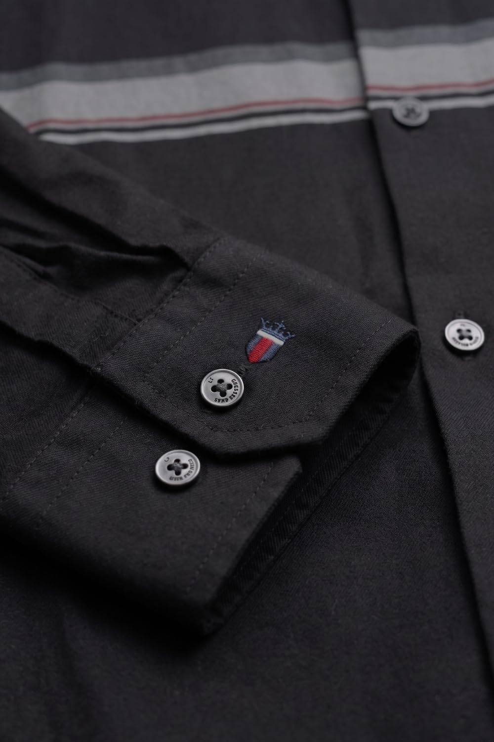 Men's Slim Fit Made Using BCI Cotton, Brushed Twill, Soft Fabric Full Sleeve Engineered Stripe Casual Shirt