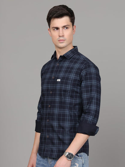 Man Stylish Slim Fit Cotton Spread Collar Checked Casual Shirt