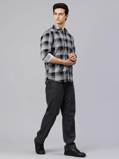 Man Stylish Slim Fit Cotton Spread Collar Checked Casual Shirt