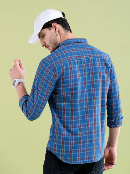 Men Slim Fit Checkered Full Sleeves Spread Collar Casual Shirt
