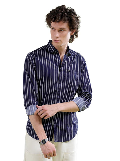 Men Slim Fit Checkered Full Sleeves Spread Collar Casual Shirt