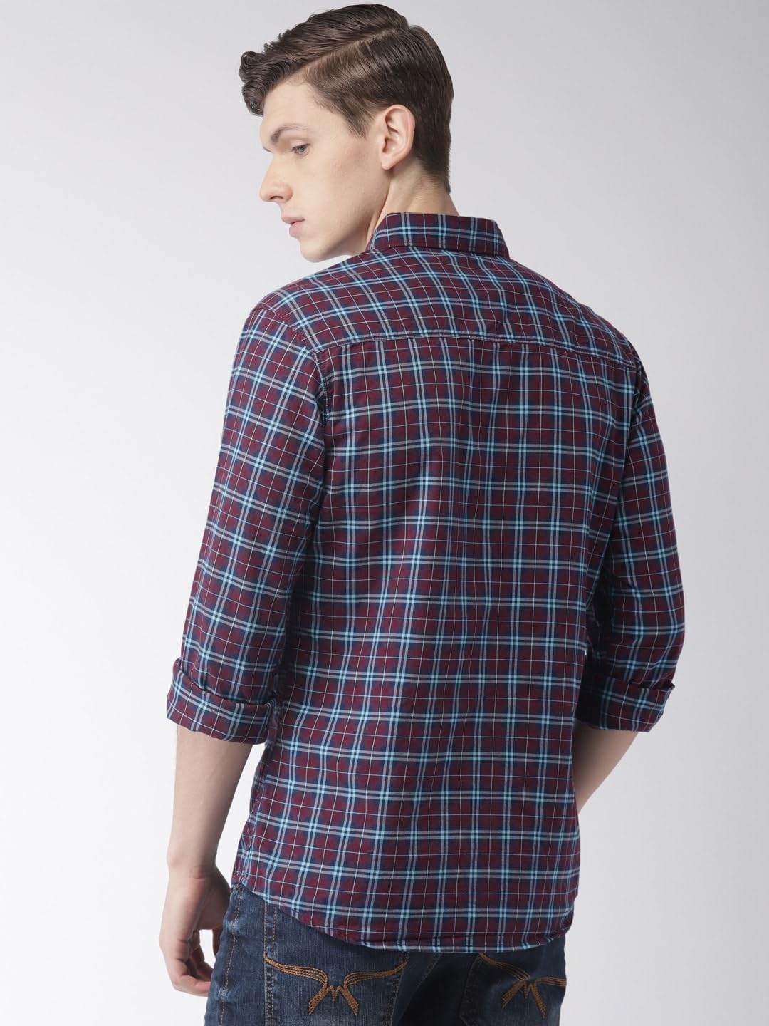 Men Slim Fit Checkered Full Sleeves Spread Collar Casual Shirt