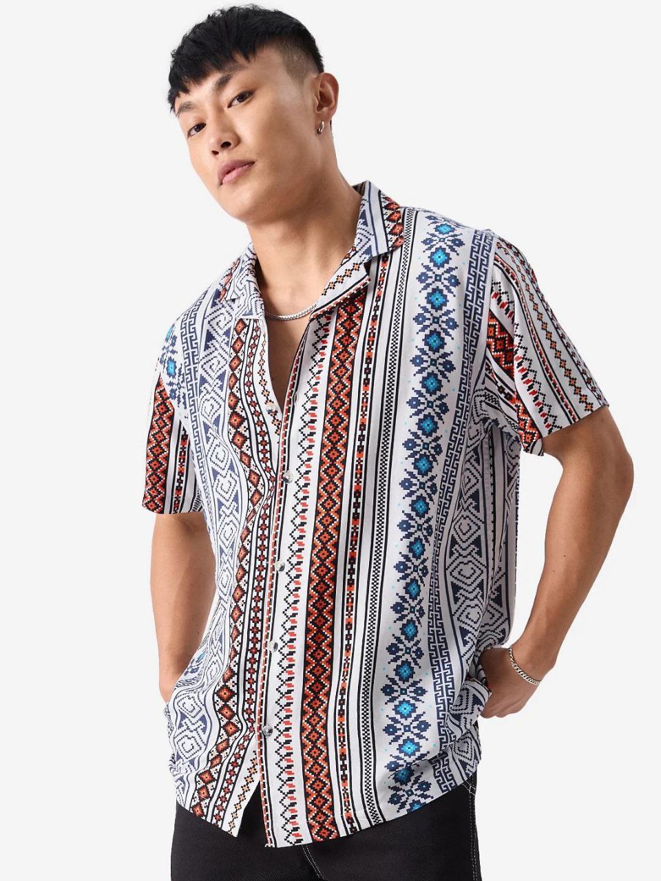 Men's Comfortable Half Sleeve Button-Down Shirt