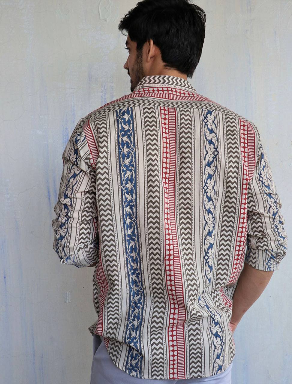 Men's Stylish Full Sleeve Button-Down Shirt